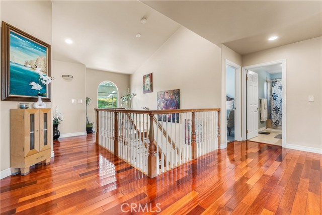 Detail Gallery Image 25 of 44 For 5176 W 134th Pl, Hawthorne,  CA 90250 - 5 Beds | 4/1 Baths