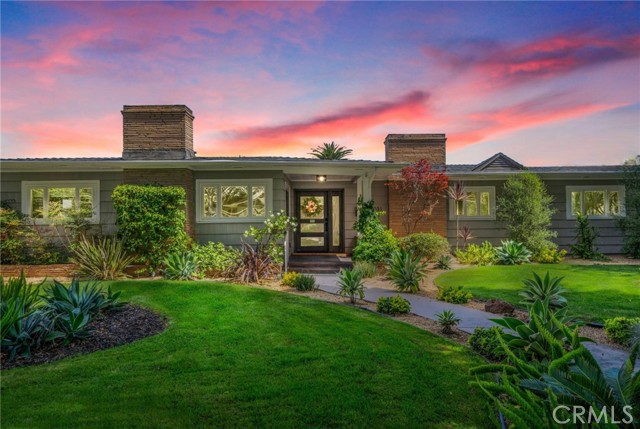 1031 E Andrews Drive, Long Beach CA: https://media.crmls.org/medias/4aa8cf89-9f9a-4493-9551-95a9e65f757a.jpg