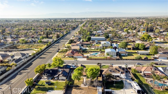 Detail Gallery Image 32 of 35 For 2119 Jenkins Rd, Bakersfield,  CA 93314 - 3 Beds | 2 Baths