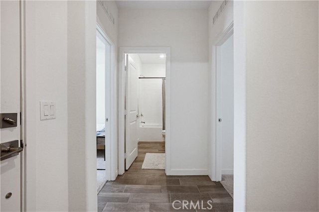 Detail Gallery Image 16 of 43 For 16746 Mistletoe, Fontana,  CA 92336 - 3 Beds | 2 Baths