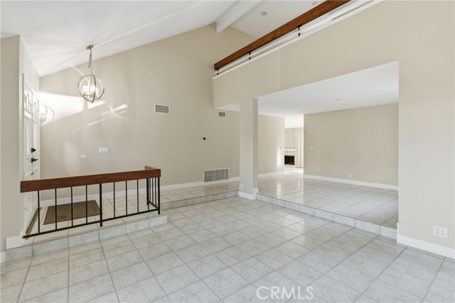 Detail Gallery Image 5 of 28 For 25302 Neptune Dr, Dana Point,  CA 92629 - 4 Beds | 2/1 Baths