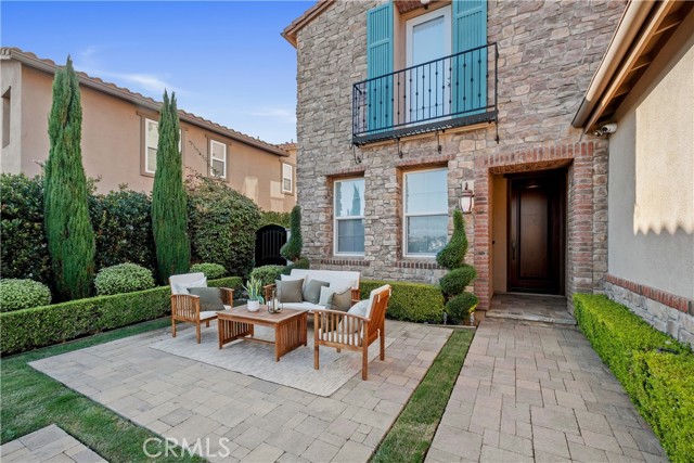 Detail Gallery Image 2 of 57 For 27541 Manor Hill Rd, Laguna Niguel,  CA 92677 - 4 Beds | 3/1 Baths