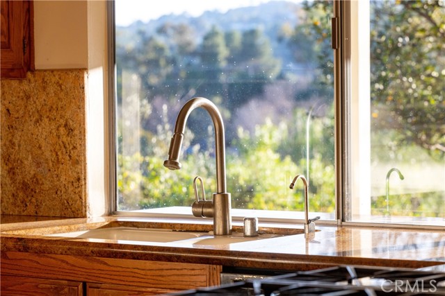 4 Aurora Drive, Rolling Hills Estates, California 90274, 3 Bedrooms Bedrooms, ,2 BathroomsBathrooms,Residential,Sold,Aurora,PV22014268