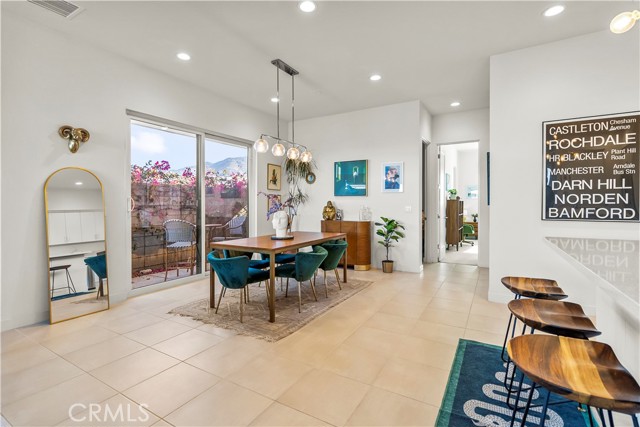 Detail Gallery Image 17 of 35 For 3345 Ambassador Dr, Palm Springs,  CA 92262 - 3 Beds | 2/1 Baths