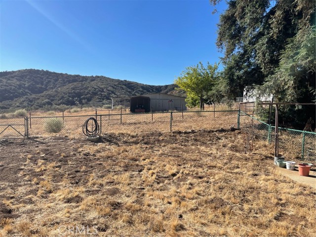 Detail Gallery Image 14 of 16 For 8405 Oak Glen Rd, Cherry Valley,  CA 92223 - 2 Beds | 1/1 Baths