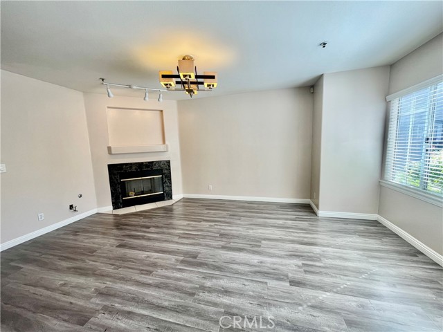 Detail Gallery Image 6 of 22 For 38 N Bonnie #7,  Pasadena,  CA 91106 - 2 Beds | 2/1 Baths