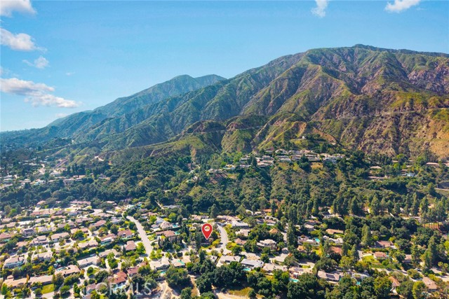 250 Hillgreen Place, Arcadia CA: https://media.crmls.org/medias/4aaf58b4-94a8-41d6-ac13-90e4711d7b19.jpg