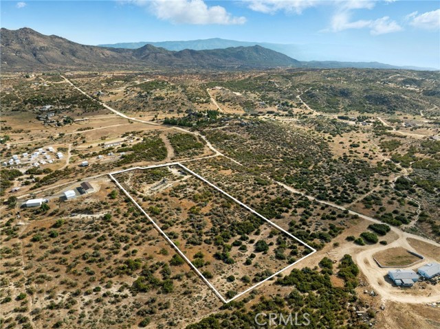 Image 17 of 21 For 53870 Bowers Rd