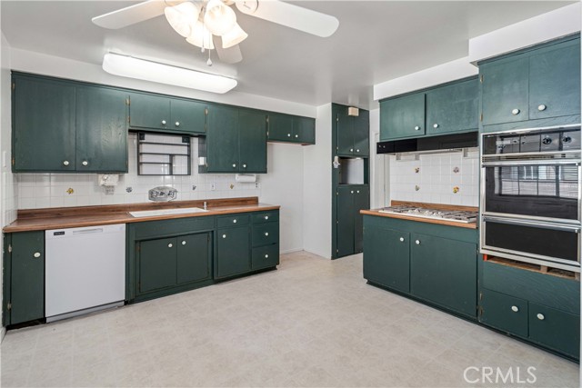 Detail Gallery Image 7 of 25 For 43729 Heaton, Lancaster,  CA 93534 - 3 Beds | 2 Baths