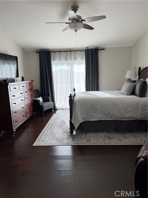 346 Rimhurst Court, Oceanside CA: https://media.crmls.org/medias/4ab0a2c6-9489-453d-835e-6e54b277b09b.jpg