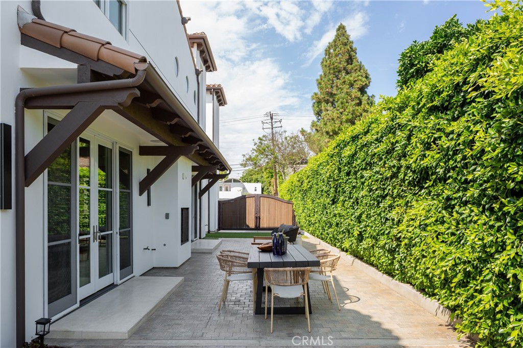 MLS #OC25163593 img 29