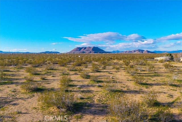 Detail Gallery Image 15 of 27 For 1234 Sun Terrace, Landers,  CA 92285 - – Beds | – Baths