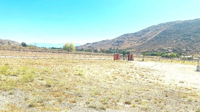 Detail Gallery Image 55 of 55 For 23711 California Ave, Hemet,  CA 92545 - 5 Beds | 3 Baths