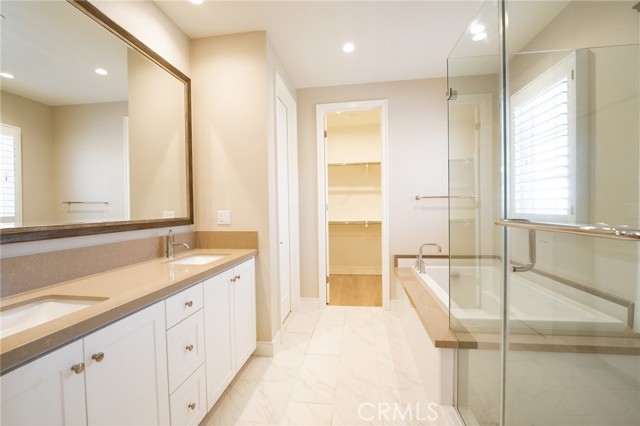 Detail Gallery Image 12 of 19 For 133 Oceano, Irvine,  CA 92602 - 3 Beds | 2/1 Baths