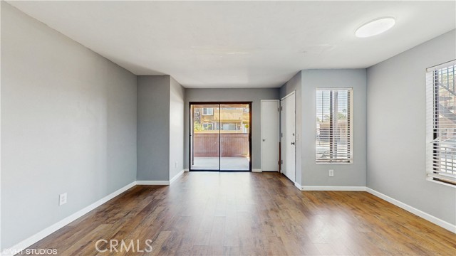 Detail Gallery Image 3 of 23 For 9020 Newport Ave #17,  Fontana,  CA 92335 - 2 Beds | 2 Baths