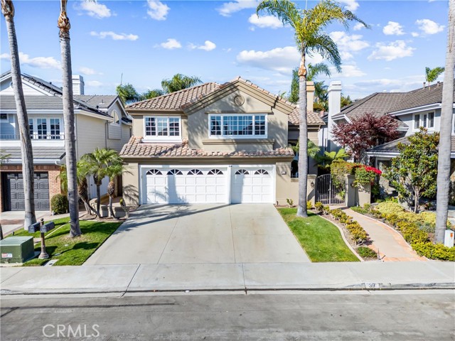 Detail Gallery Image 2 of 36 For 39 Blue Horizon, Laguna Niguel,  CA 92677 - 4 Beds | 3 Baths