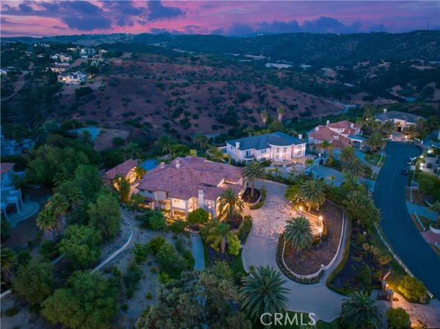 22883 Canyon View Road, Diamond Bar CA: https://media.crmls.org/medias/4ab5ead8-fdc0-44b5-8564-d78ba1ef4c7d.jpg