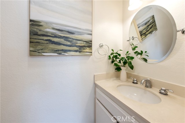 Detail Gallery Image 20 of 31 For 28 Exeter #19,  Irvine,  CA 92612 - 2 Beds | 2/1 Baths