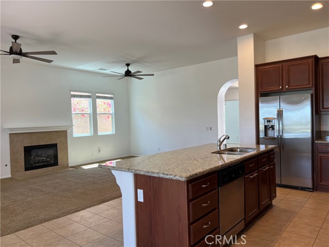 Image 14 of 53 For 77184 California Drive