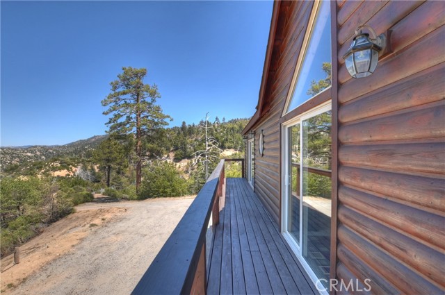 Detail Gallery Image 50 of 75 For 175 N Trails End Rd, Green Valley Lake,  CA 92341 - 5 Beds | 2 Baths