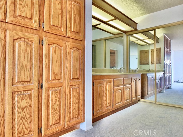 Detail Gallery Image 62 of 74 For 2805 E 3rd Street #10 #10,  Long Beach,  CA 90814 - 2 Beds | 2 Baths
