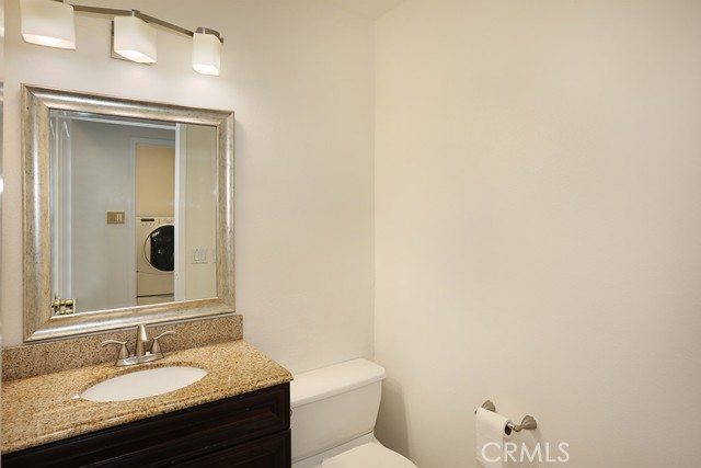 Image 20 of 50 For 961 Lone Pine