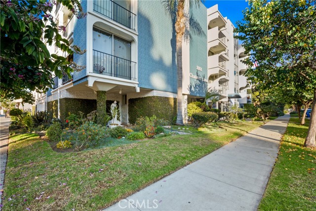 Detail Gallery Image 30 of 30 For 2101 E 2nd St #305,  Long Beach,  CA 90803 - 2 Beds | 2 Baths