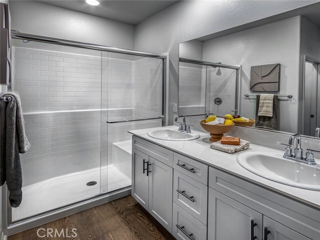 Detail Gallery Image 4 of 17 For 1458 Stratus Dr, Pomona,  CA 91768 - 3 Beds | 3/1 Baths