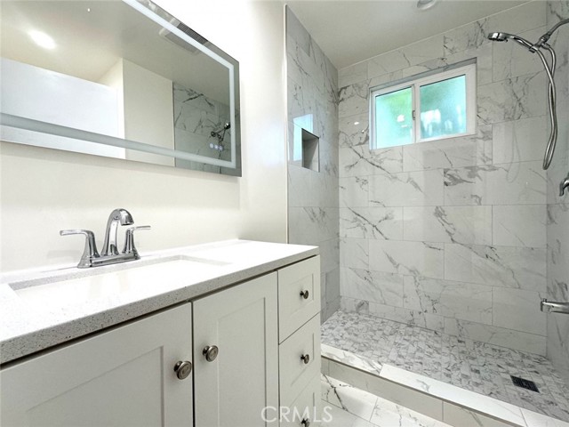 15210 Cohasset Street, Van Nuys CA: https://media.crmls.org/medias/4abaccc5-c283-44d6-b086-282a4f6aefd4.jpg