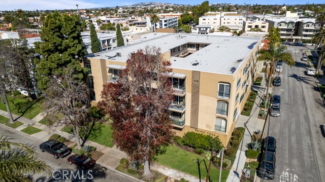 Detail Gallery Image 41 of 47 For 3665 E 1st St #202,  Long Beach,  CA 90803 - 2 Beds | 2 Baths