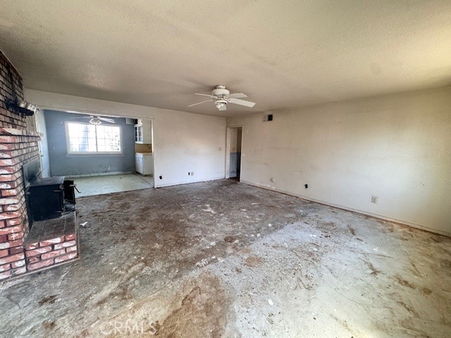 Detail Gallery Image 3 of 28 For 352 Terri Dr, Atwater,  CA 95301 - 3 Beds | 2/1 Baths