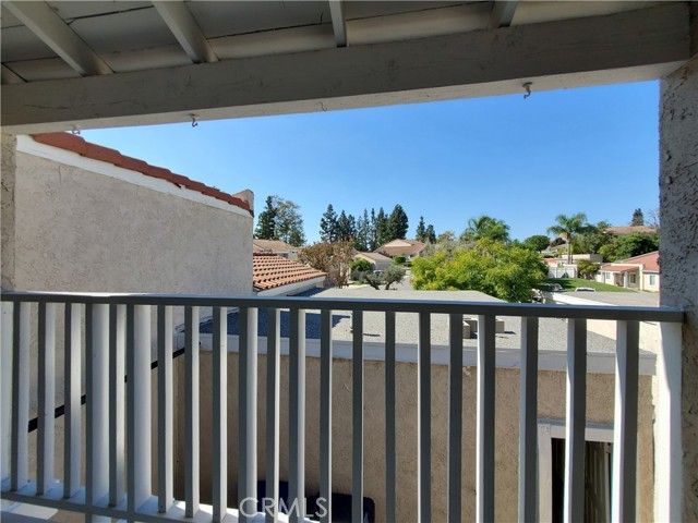 Detail Gallery Image 10 of 17 For 12718 Oxford Dr, La Mirada,  CA 90638 - 3 Beds | 2/1 Baths