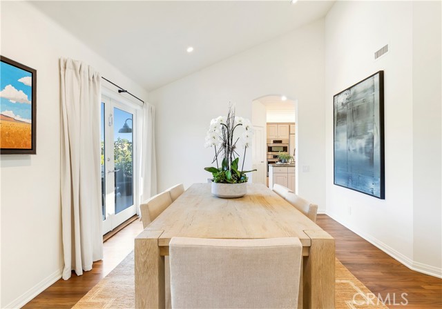 Detail Gallery Image 27 of 51 For 520 Kings, Newport Beach,  CA 92663 - 4 Beds | 4 Baths