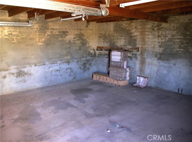 73752 Crestview Drive, 29 Palms CA: https://media.crmls.org/medias/4abd33f9-15fb-44fd-8034-fd2757d6efc9.jpg
