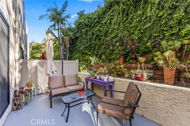 Detail Gallery Image 19 of 33 For 4227 Freedom Dr #304,  Calabasas,  CA 91302 - 3 Beds | 2 Baths