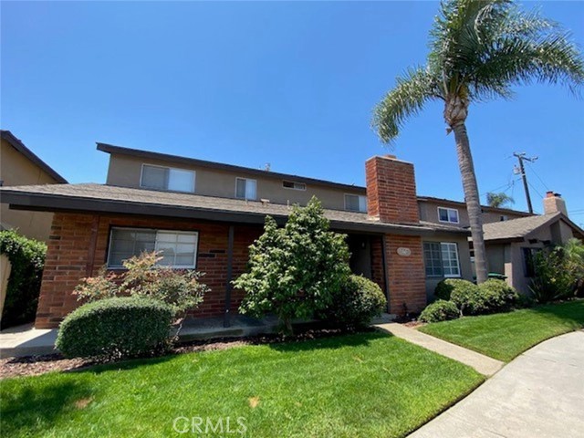 Detail Gallery Image 1 of 12 For 341 Unit C Woodland Pl #C,  Costa Mesa,  CA 92627 - 2 Beds | 1 Baths