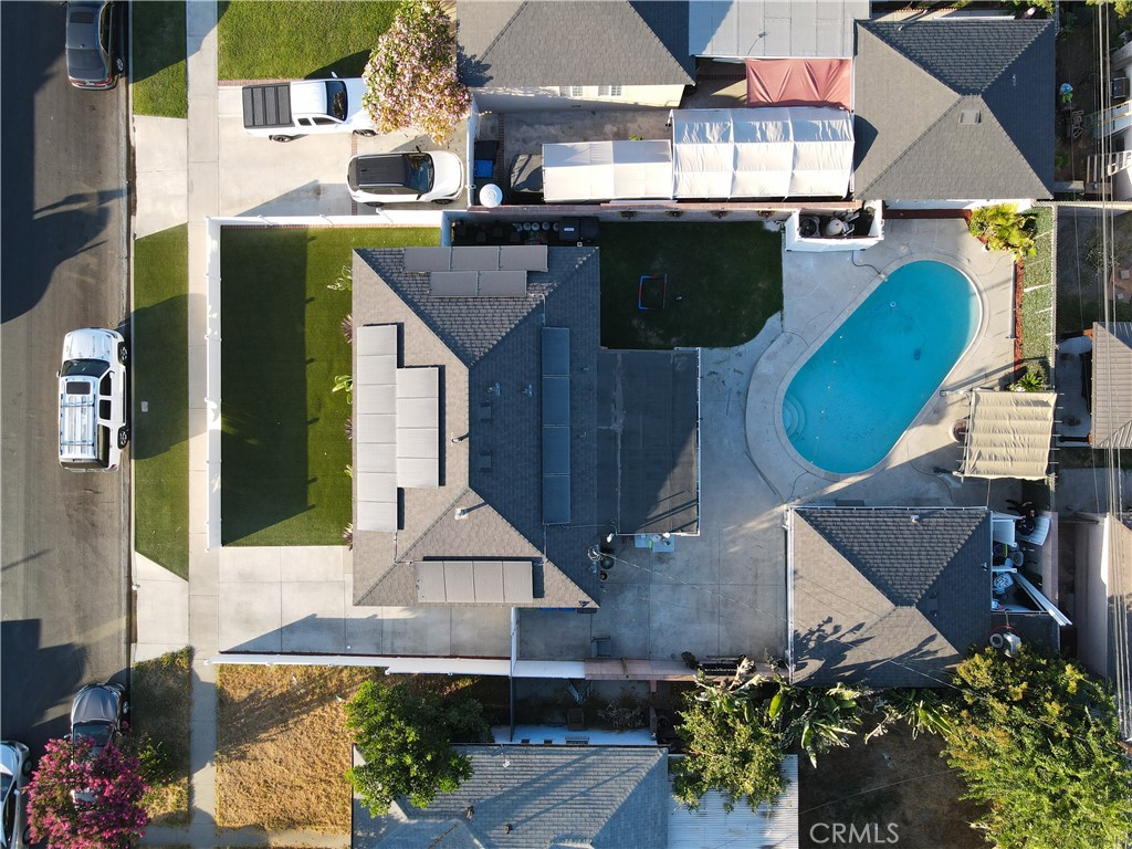 https://media.crmls.org/medias/4abd610b-7c4a-4257-bde7-ba2b15a8c859.jpg?preset=X-Large