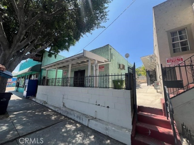 Detail Gallery Image 2 of 17 For 1416 E Cesar E Chavez Ave, Los Angeles,  CA 90033 - – Beds | – Baths