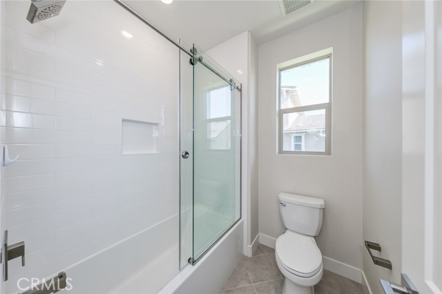 Detail Gallery Image 43 of 58 For 56 Chasma, Irvine,  CA 92618 - 5 Beds | 4/2 Baths