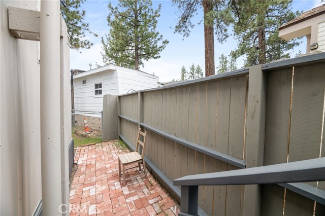 Detail Gallery Image 9 of 30 For 475 Thrush Dr #24,  Big Bear Lake,  CA 92315 - 2 Beds | 2 Baths
