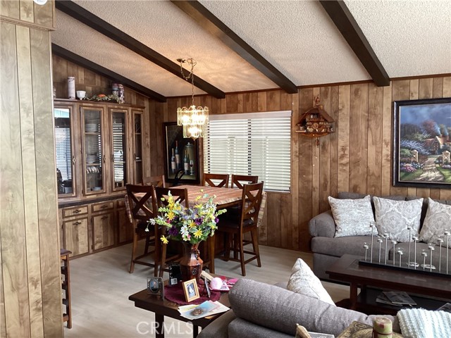 4133 W Wilson Street, Banning CA: https://media.crmls.org/medias/4abec0b4-8aed-43b8-a372-a4cdb380c616.jpg