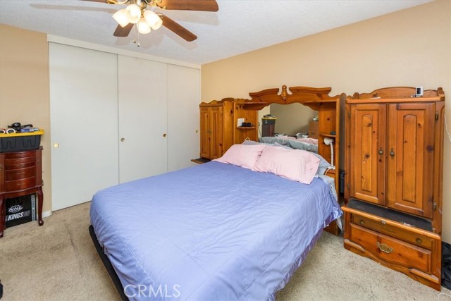 5709 Holly Ridge Drive, Camarillo CA: https://media.crmls.org/medias/4abfe240-1d77-4a8c-806a-d5a98d508b4a.jpg