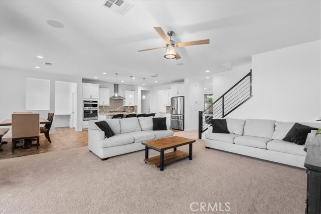 Detail Gallery Image 9 of 43 For 29579 Laredo Cir, Menifee,  CA 92584 - 5 Beds | 4 Baths