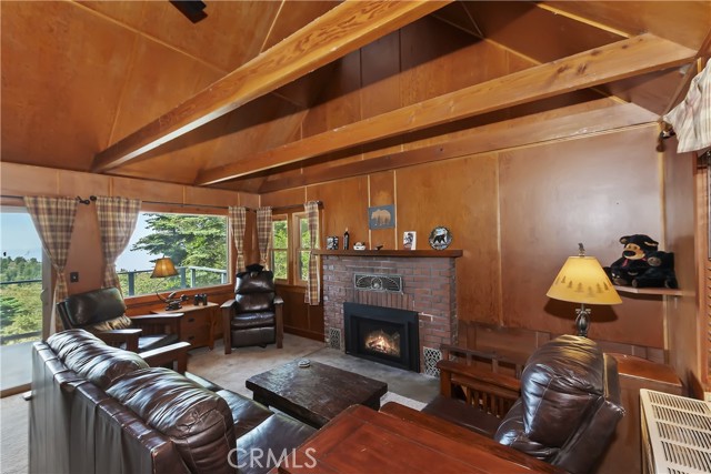 1040 Mile High Road, Twin Peaks CA: https://media.crmls.org/medias/4ac0b24f-2578-4290-a744-8dd5091adb88.jpg