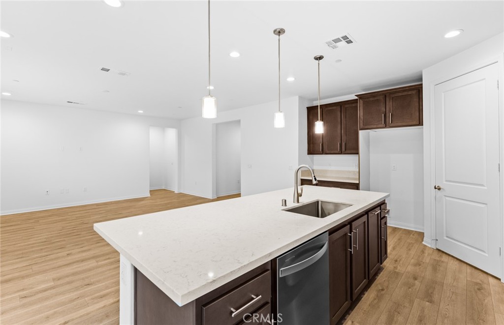 MLS #IV25223826 image #9