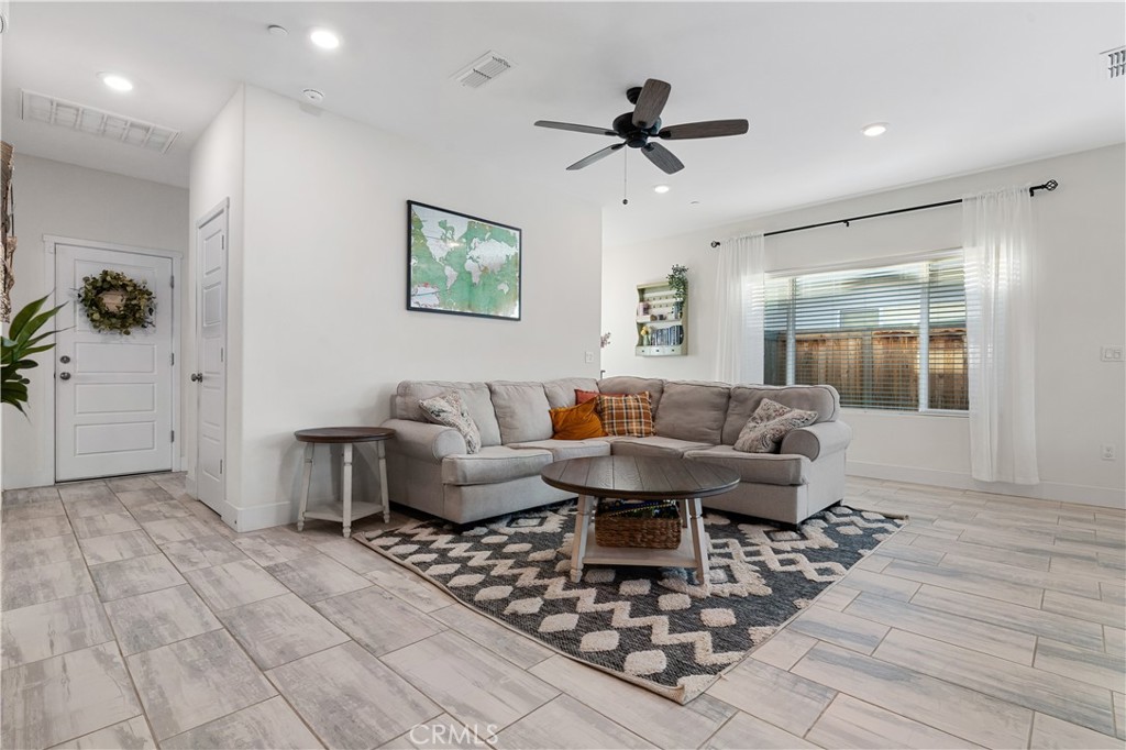 MLS #PI25260392 image #11