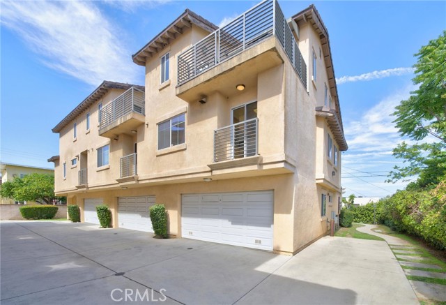 330 South Pine Street photo 42