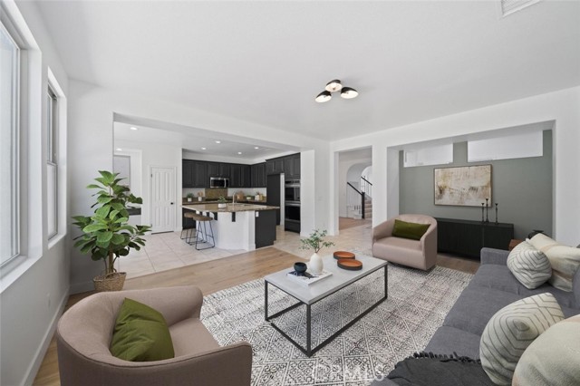 34090 Lady Fern Court, Lake Elsinore CA: https://media.crmls.org/medias/4ac1bbf2-6627-4e71-9719-111d7a345467.jpg