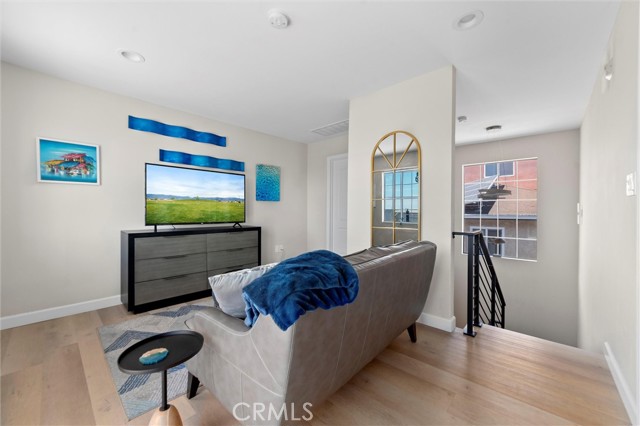 752 W 23rd St, San Pedro CA: https://media.crmls.org/medias/4ac1e58e-15e6-4d67-baa7-03b99819c10e.jpg
