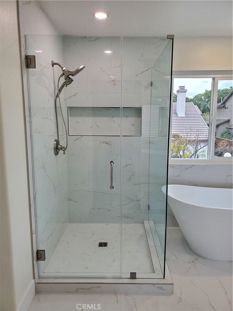 MLS #OC25261942 image #13